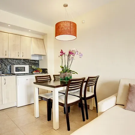 Grupotel Tamariscos Hotel 3*