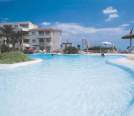 Grupotel Tamariscos 3* 시우타데야