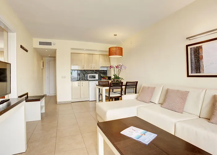 Grupotel Tamariscos Hotel 3*