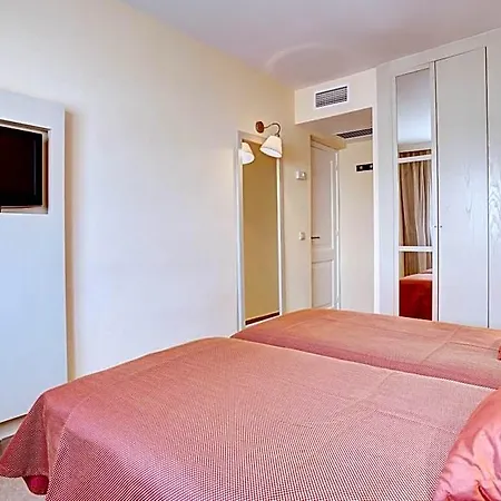 Szálloda Grupotel Tamariscos Ciutadella