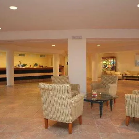 Отель Grupotel Tamariscos